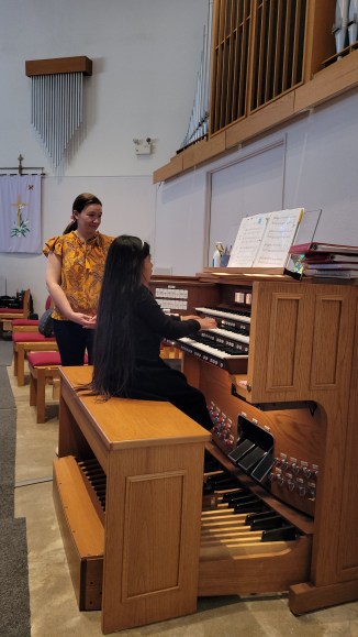 May 7, 2022 Scholarship Winner Photo 2